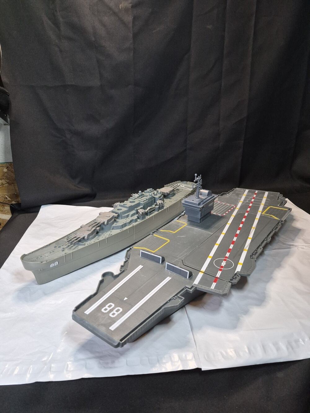 2 Battleships Ocean Commando Aircraft #88 & Carrier Large Battleship #88